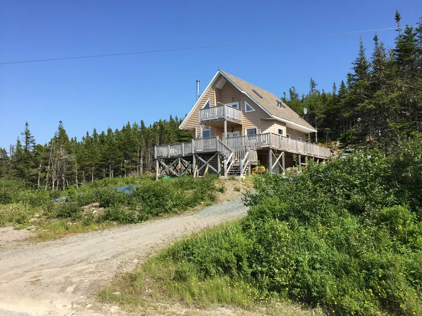 Calming Cabin Retreat - Image 1