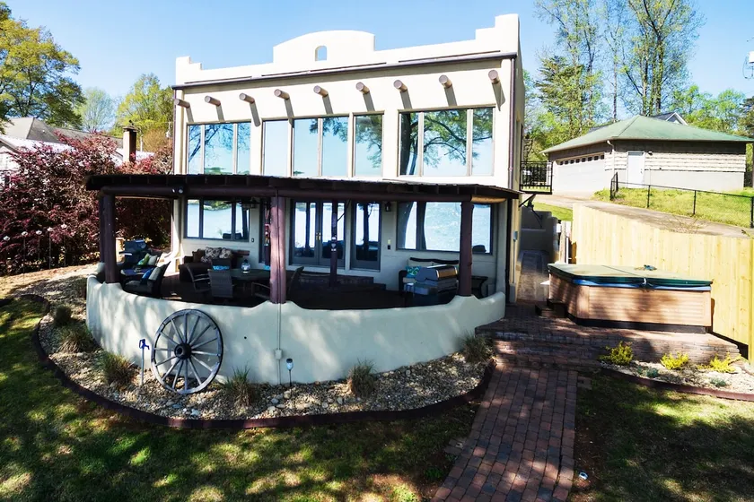 Casa del Lago... Eat Relax...You are on Lake Time! - Image 1