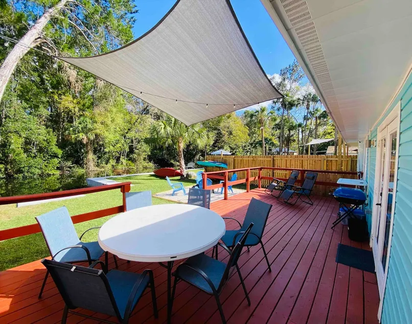 Turtle House-Waterfront, kayaks for 5/pet-friendly - Image 1