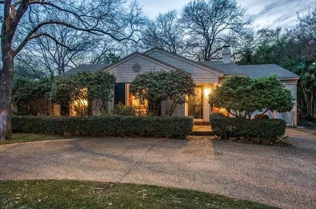 Bluffview Bluebonnet Road Bungalow in der Nähe von Love Field - Image 1