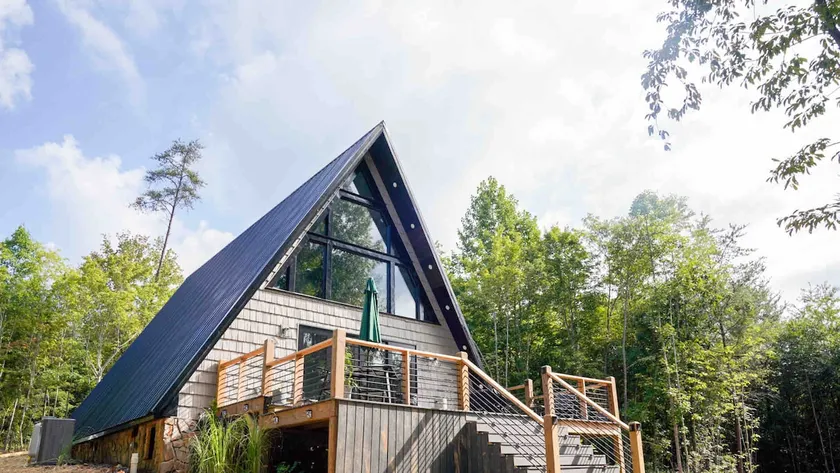 Ultimate Romantic Couples Getaway in Wine Country - Image 1