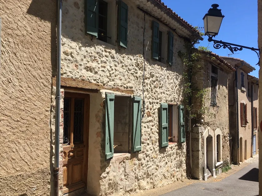 Charming village house - Image 1