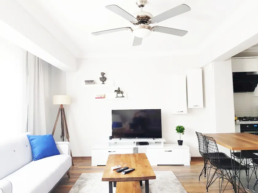 Best Located Flat!Check Reviews!Ask LongStay Price - Image 1