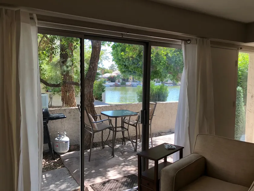 Cozy Lakefront Retreat - Serene Community! - Image 1