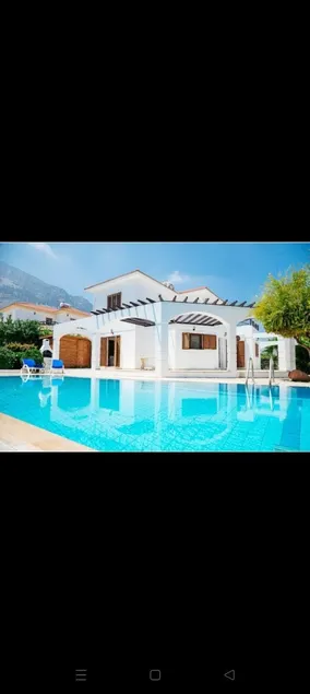 Villa mit privatem Pool, Meer- und Bergblick - Image 1
