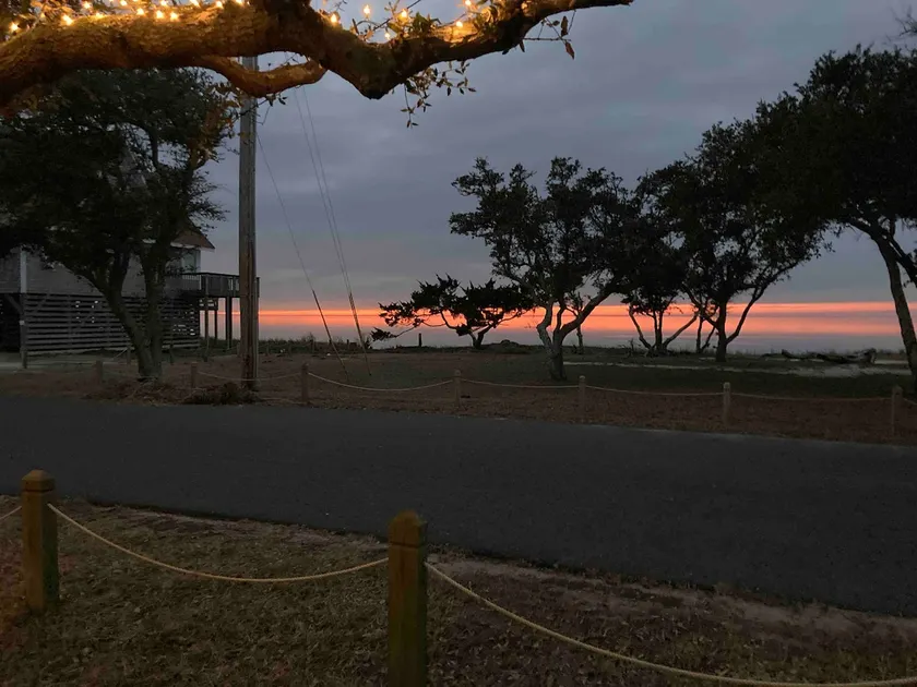 “Sounds lovely” has an Amazing view and location - Image 1