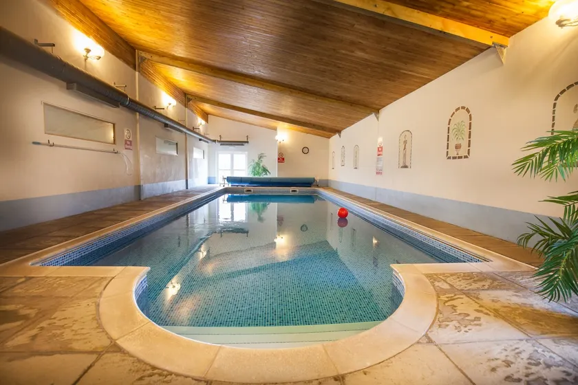 Gold Award winning-Swift Cottage, Totnes, Devon - Image 1