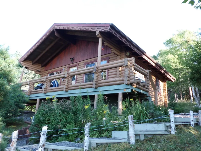 House with panoramic view - Image 1