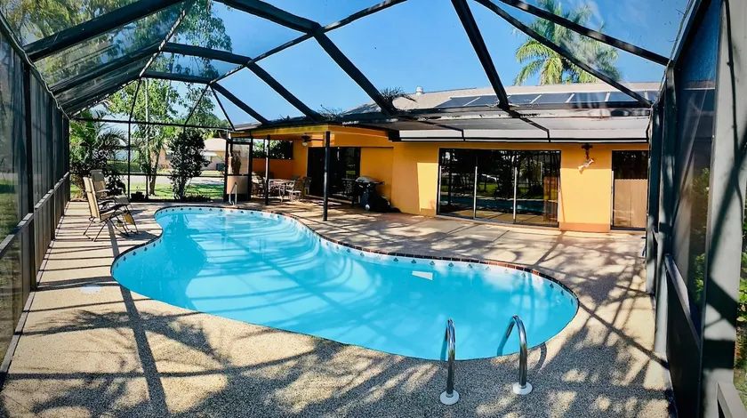 Pool Villa 'Coral Sunburst' Cape Coral, FL - Image 1