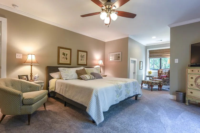 Beautiful, Private 2-Bedroom Guest Suite near UGA! - Image 1