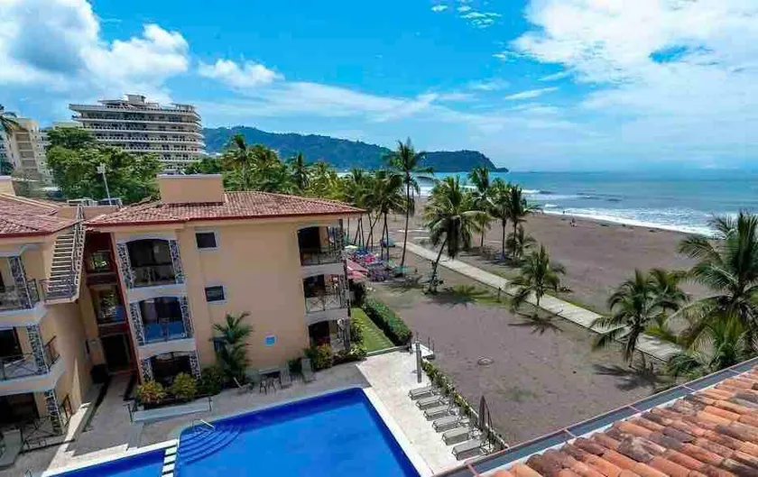 BEACHFRONT Condo Bahia Encantada L1 Jaco Beach - Image 1