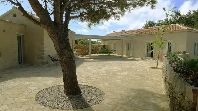 Aroniadika Stone House at Kythira-Properties - Image 1