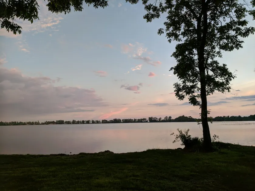 Private Lakeside Retreat in Prince Edward County - Image 1