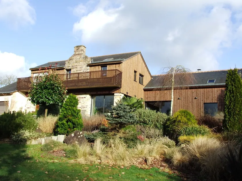 HOUSE IN THE HEART OF BROCELIANDE. - Image 1