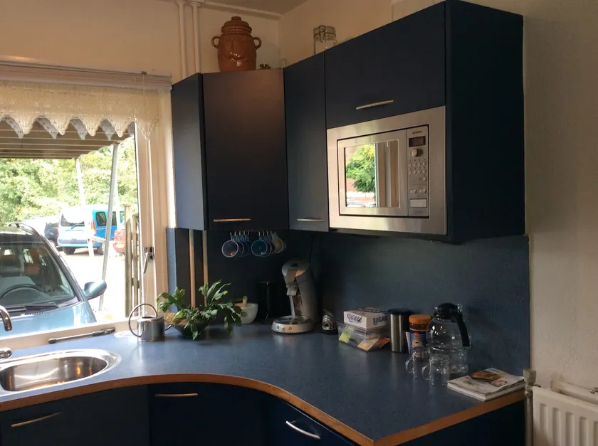 Family house with private parking in Almere Haven - Image 1