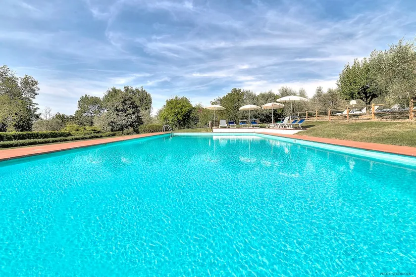 COTTAGE for 9 people/WIFI/AIR CONDITIONING/POOL - Image 1