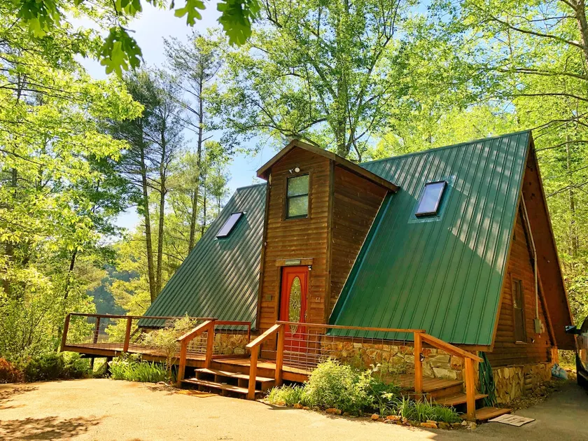 Secluded, LakeFRONT, Views, Cozy - Canoe / Kayaks - Image 1
