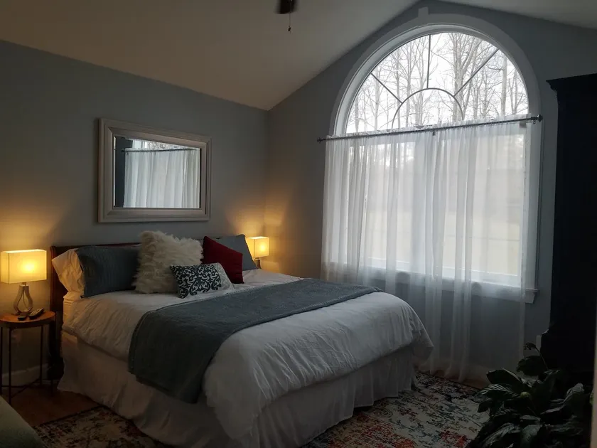 Private Luxury Retreat Close to everything! - Image 1
