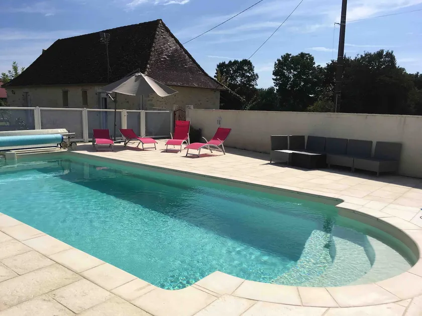 Perigord house with colomba - Image 1