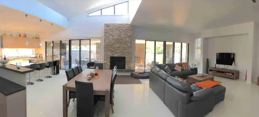 Spacious Family Retreat with alfresco Dromana - Image 1