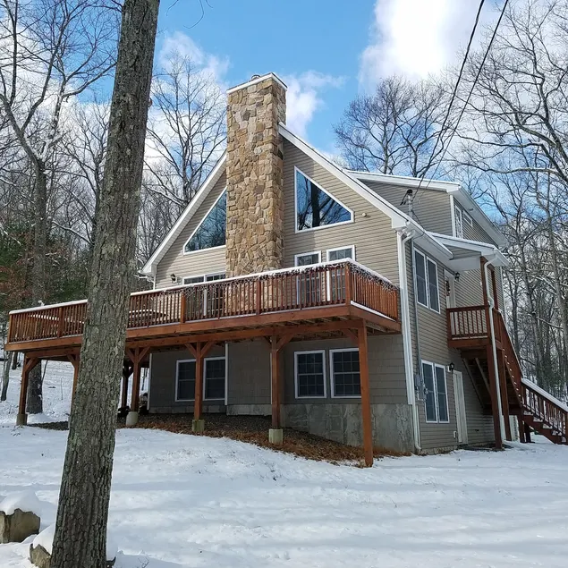 Pristine Pocono Chalet - Image 1