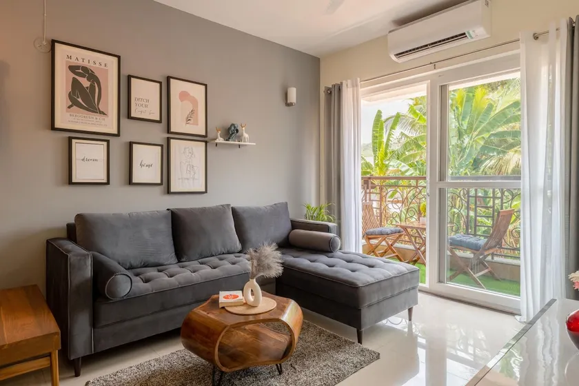 GreyGem -Luxury 1BHK|Pool |Assagao|Lazy Daze Stays - Image 1