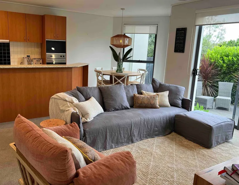 Yahla Beach House - Image 1