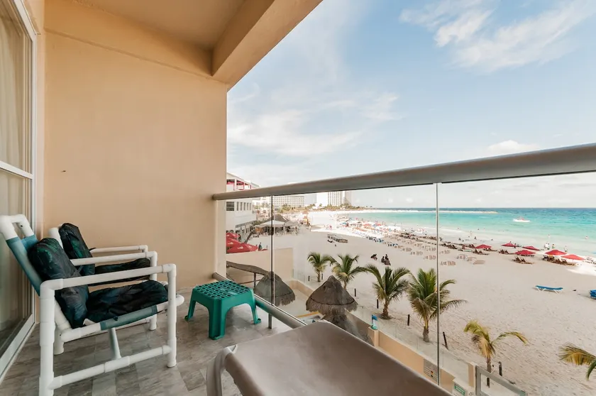 CARIBBEAN PARADISE BEACH CANCUN - Image 1