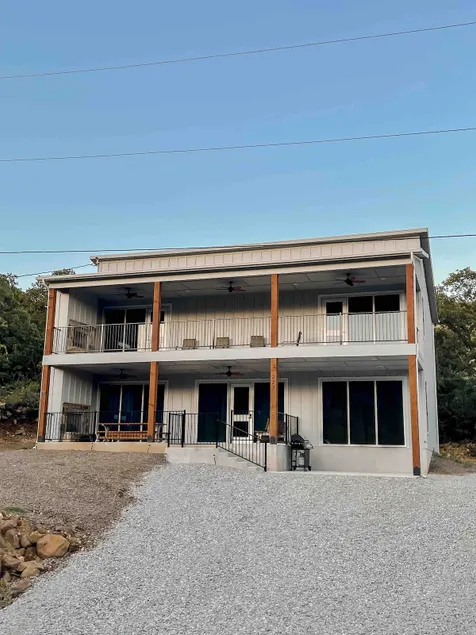 New Construction- Upper Deck- 3 Bedroom/3 Bath - Image 1