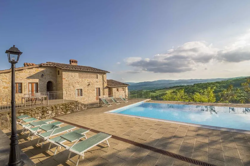 Voll ausgestattetes weiträumiges Ferienhaus mit Grill, Garten und privatem Pool | Seeblick | Hunde erlaubt - Image 1