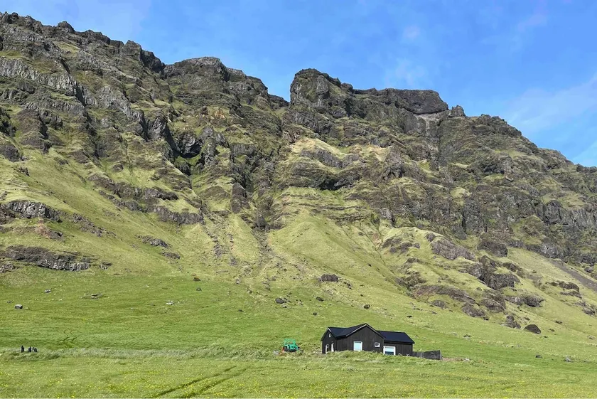 Direct cabin by Eyjafjöll - Image 1