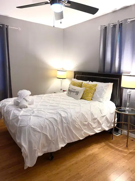 Comfy Koenig- Spacious 1bed room on serene street - Image 1