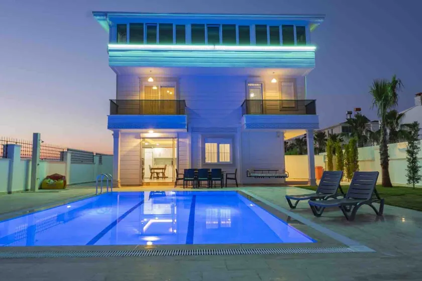 (DIVA-2-)VILLA ON Kadriye - Image 1