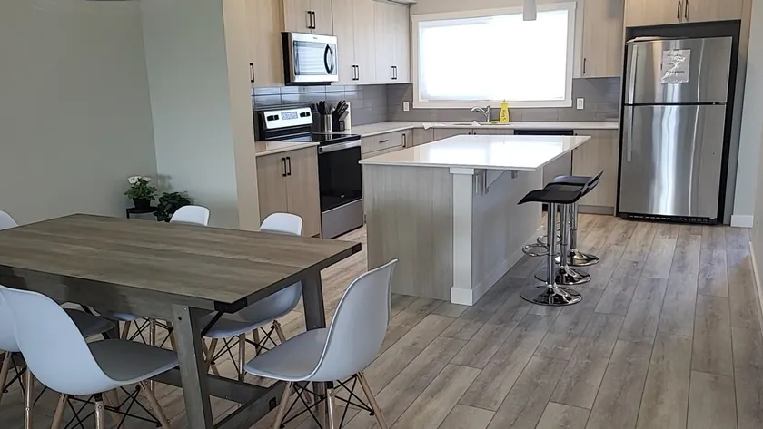 New 3 bedrooms 2.5 bath duplex - Image 1