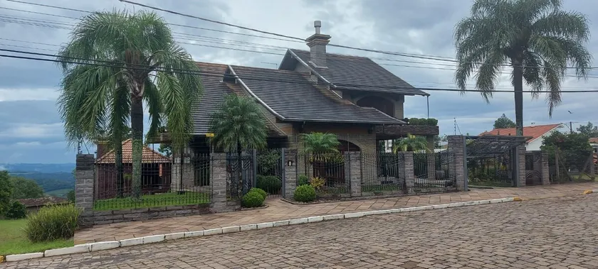 Casa de Pedra - Vale dos Vinhedos - RS - Image 1