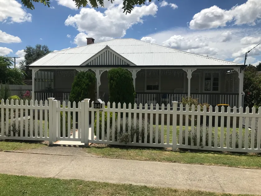 Finney Cottage - Image 1