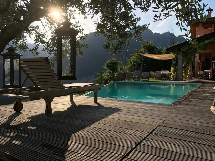 Rustic with pool, panoramic views & 4 bedrooms - Image 1