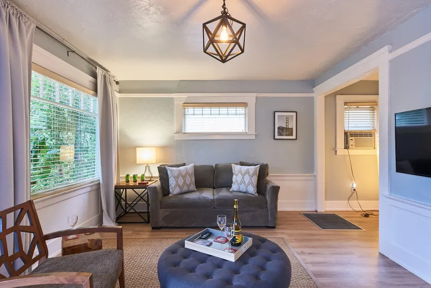 Boutique Bungalow One-Waterfront, SF Ferry, Napa - Image 1