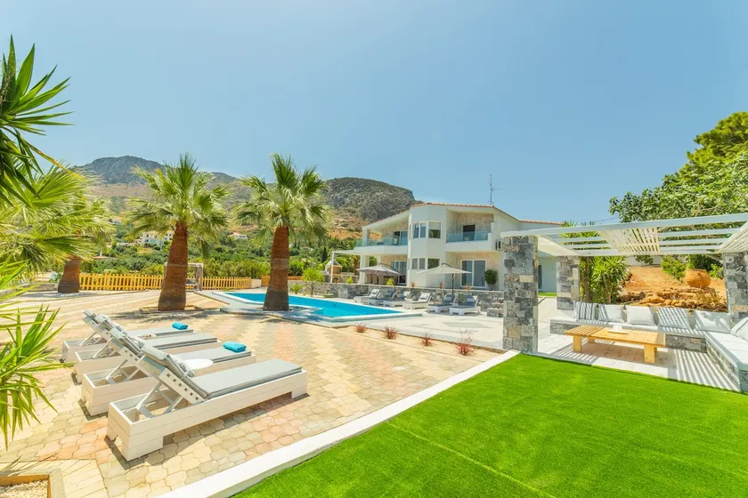 Villa Monroe by Villa Plus - Image 1