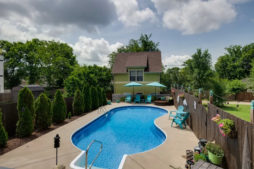 Quiet Oasis - Unique, Hip & Homey - 10 mins to DT - Image 1