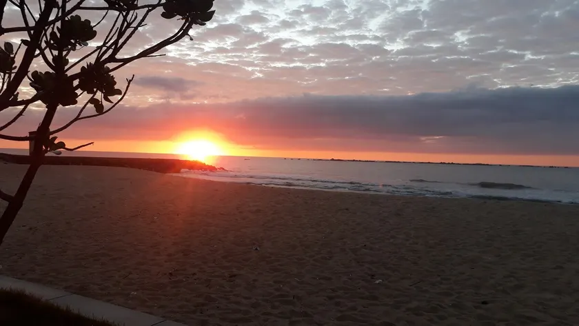 “Charming loft 2 minutes from the beach | air conditioning | 4 guests” - Image 1