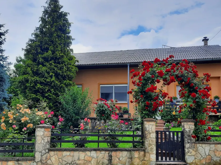 Apartment Arcadia - Image 1
