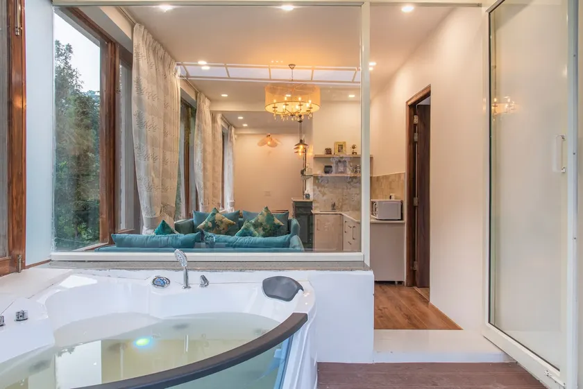 The Mirages~ Luxury 2bhk ~Heated Jacuzzi~Shimla - Image 1