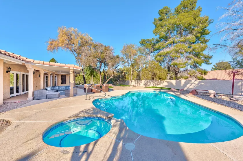 Serenity Stay Henderson - Image 1