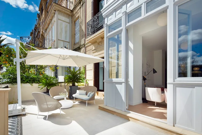 La Dolce Vita by FeelFree Rentals - Image 1