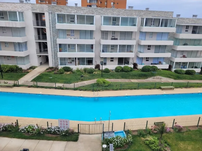 Apartment with a beautiful ocean view - Image 1