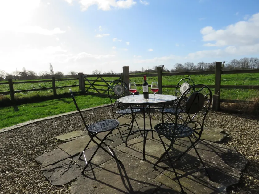Welsh Apple Barn - Image 1