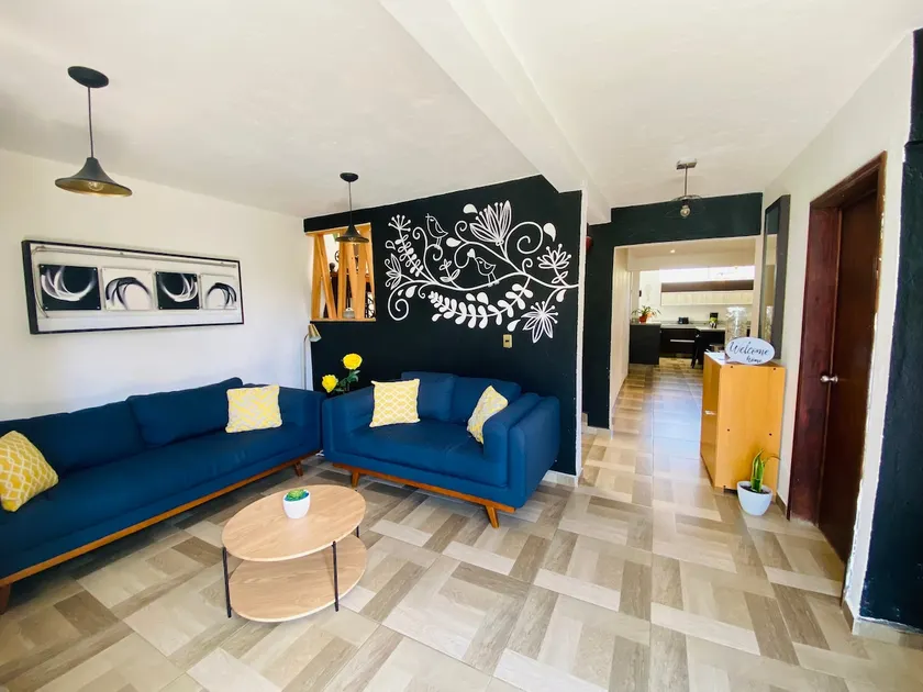 4BR Home · Near Historic Center · Querétaro - Image 1