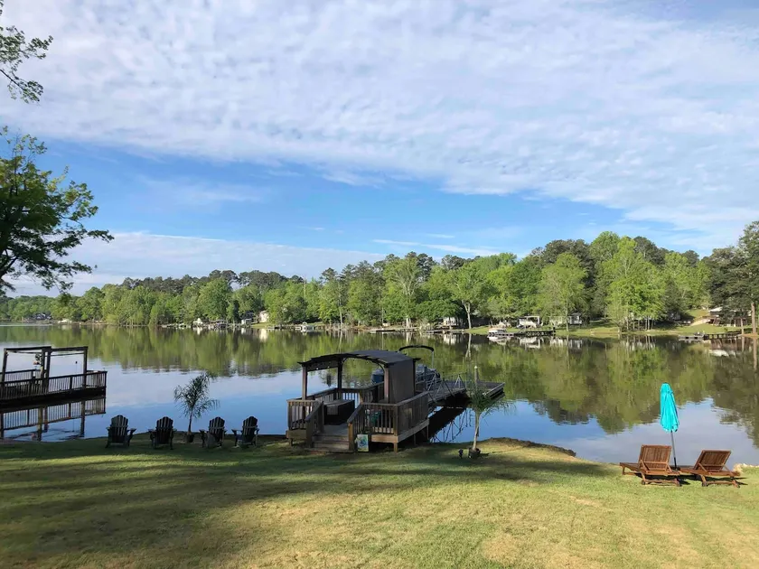 On Lake Time - Image 1