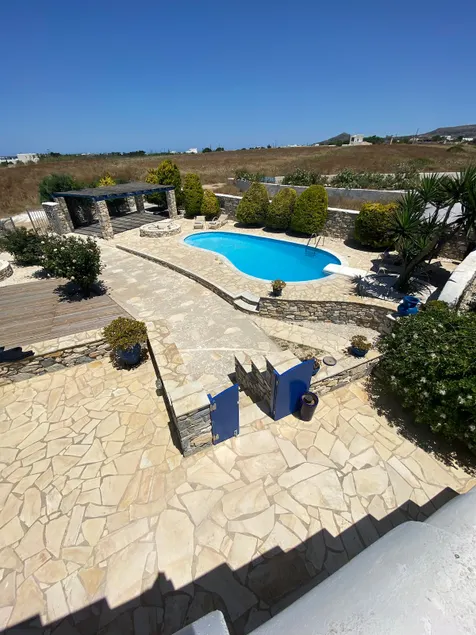 Paros Holiday Villa - Image 1